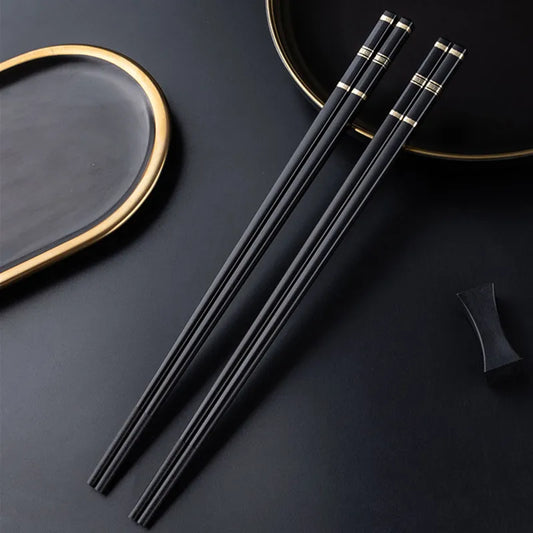 HUYEN - 1 Pair